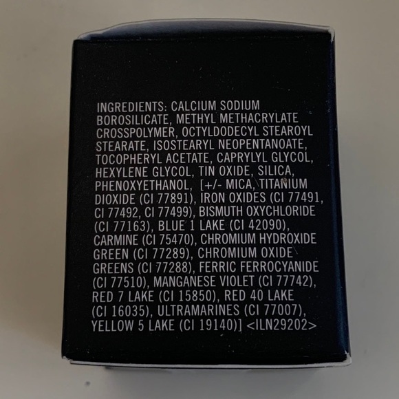 MAC Jumbo Pigment Glitter MUTINY Loose Eyeshadow 7.5g 0.26oz Rare & discontinued - Picture 3 of 5